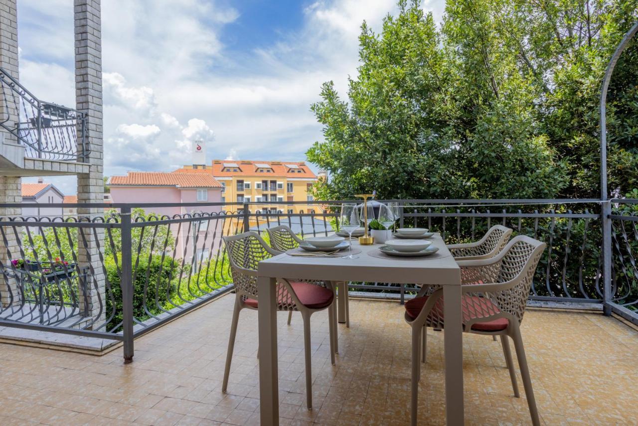 Apartments Lonzor I Selce Bagian luar foto